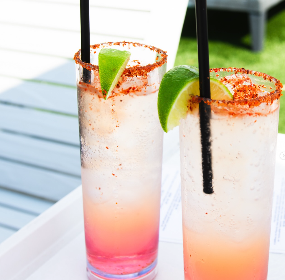 Paloma cocktails